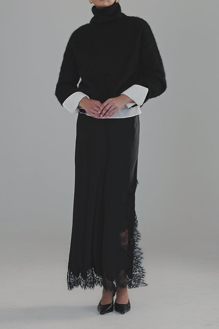 els-lauren-turtleneck-anouk-maxi-skirt-margot-shirt-midnight-black-video.mp4